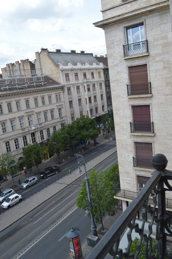 Pulse Jackquaters Apartment Budapest Luaran gambar